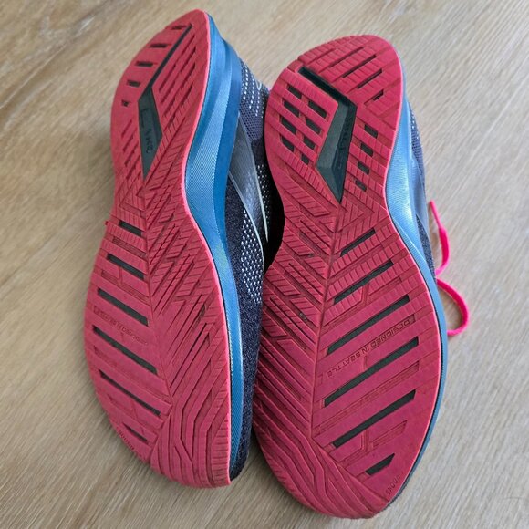 Brooks Levitate Running Shoes - Picture 4 of 6